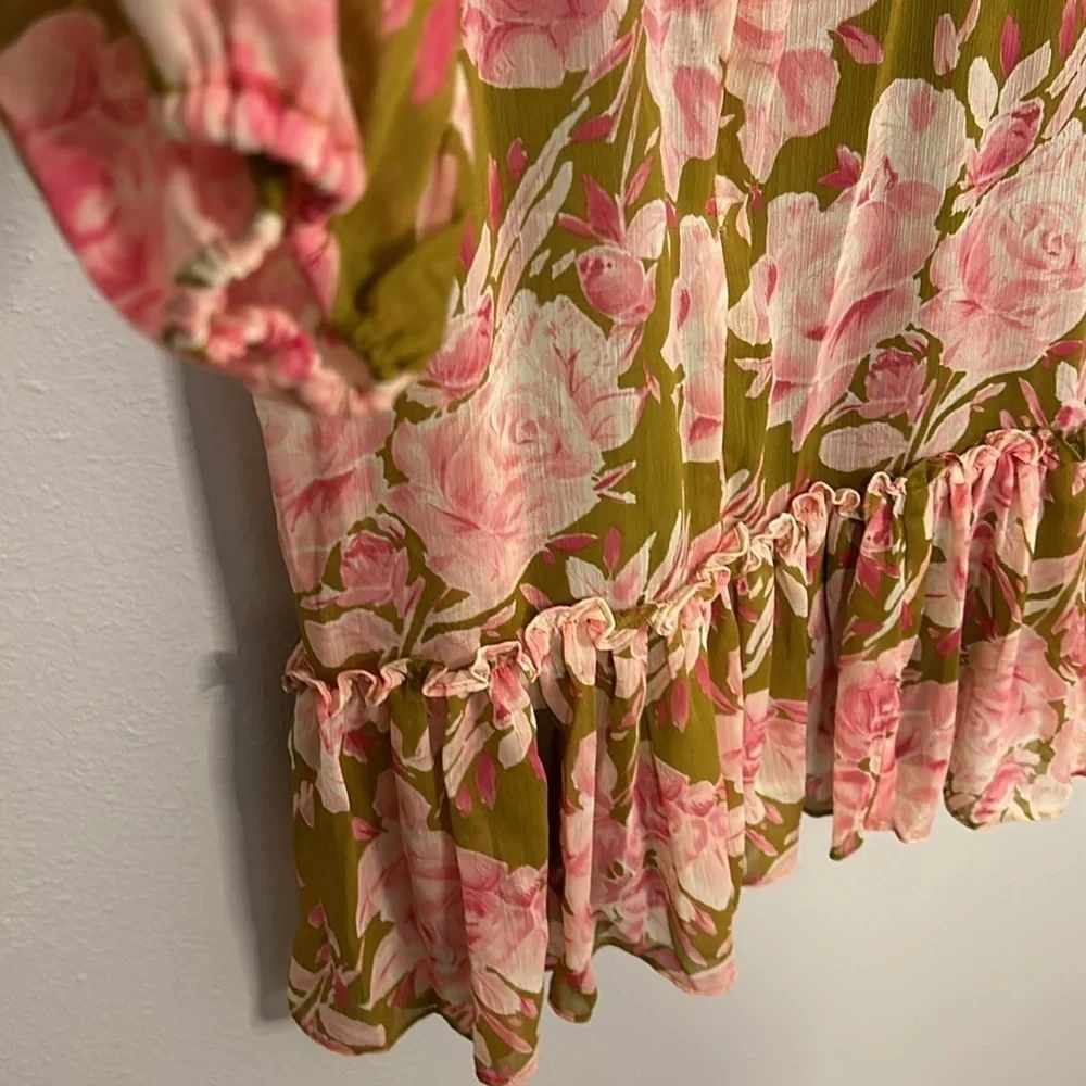 NWT Likely Women’s Hadi Layered Dress, Olive green and pink. Women’s size 2.